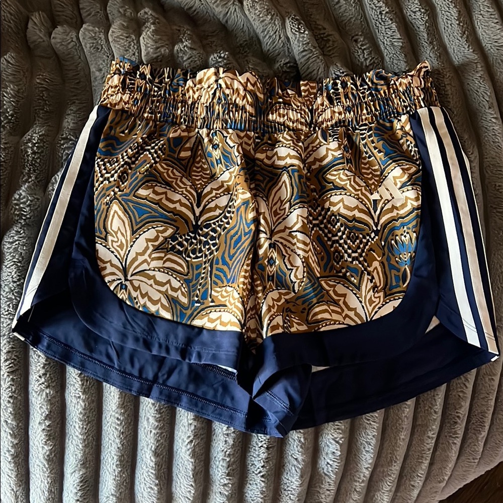 Stylish Women's Blue and Gold Patterned Shorts